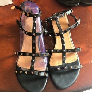 Cute black sandals